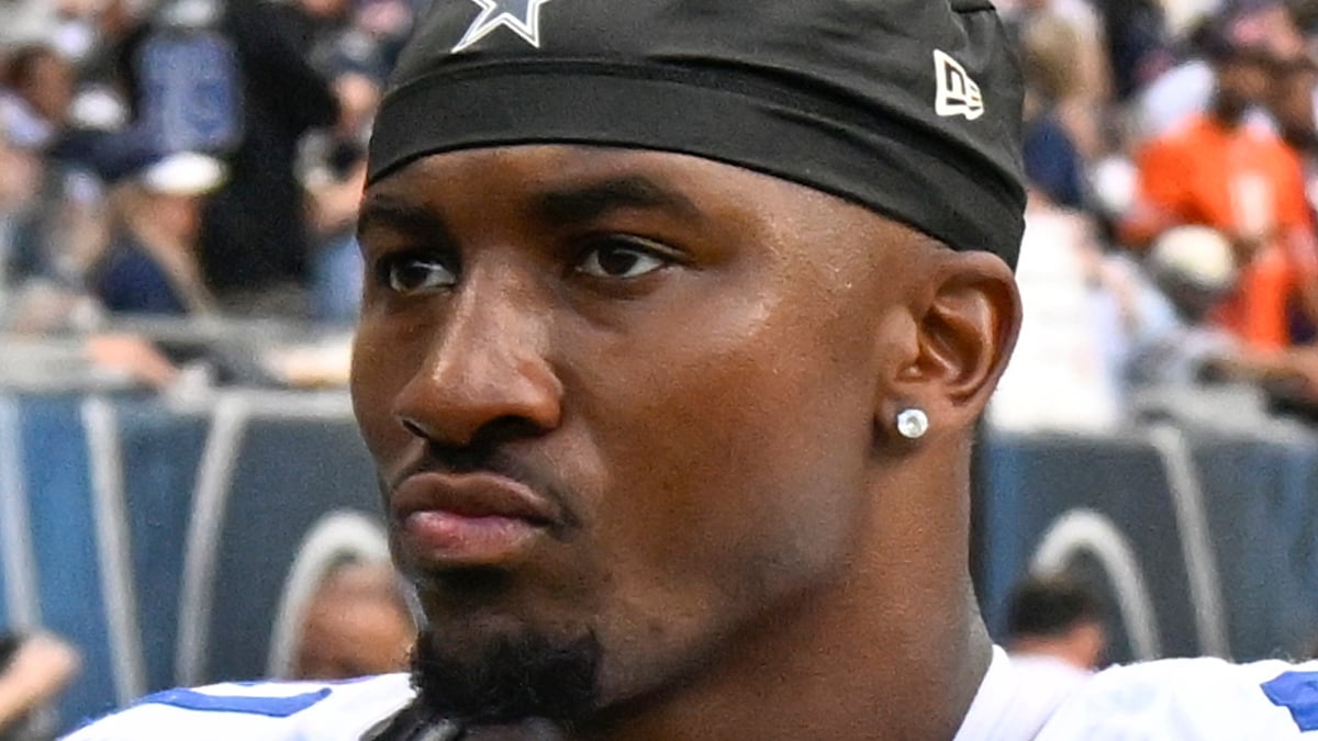 Donovan Ezeiruaku Headshot