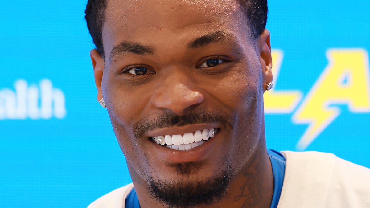 Derwin James Headshot