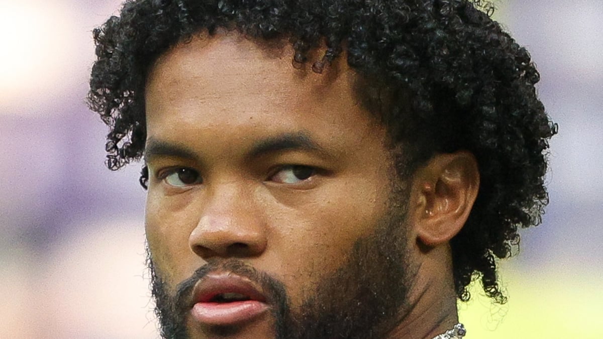 Kyler Murray Headshot