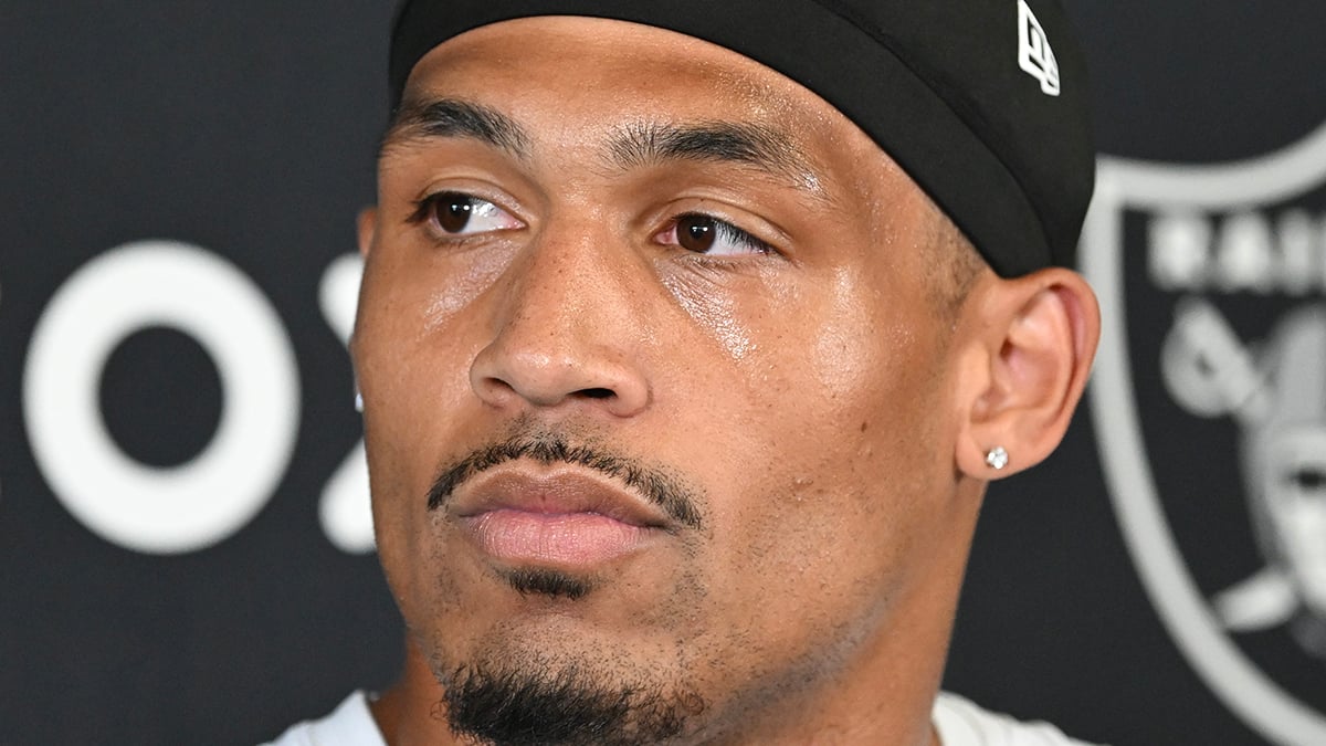 Isaiah Pola-Mao Headshot