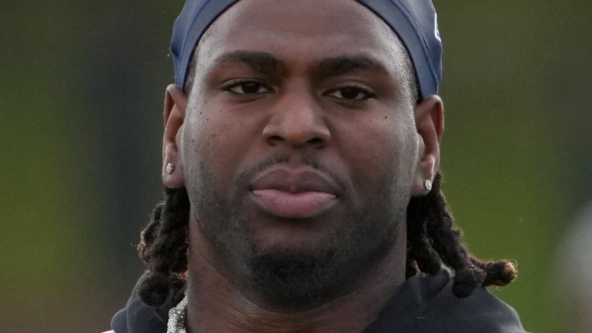 Jaheim Bell Headshot