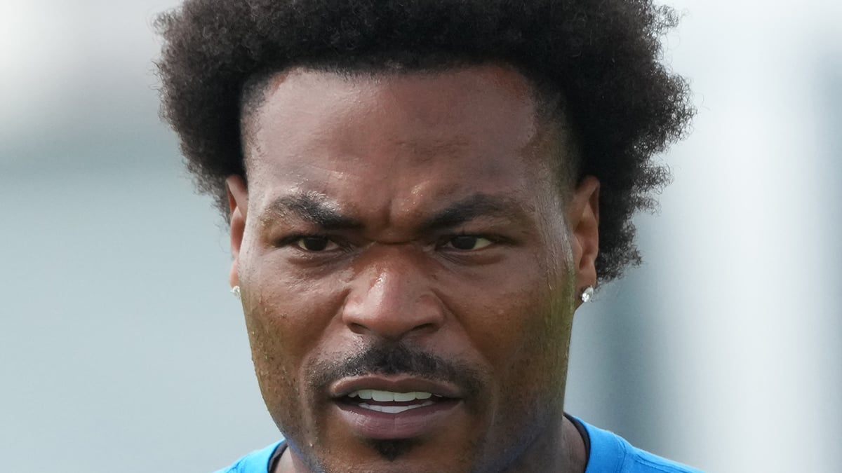 Derwin James Headshot