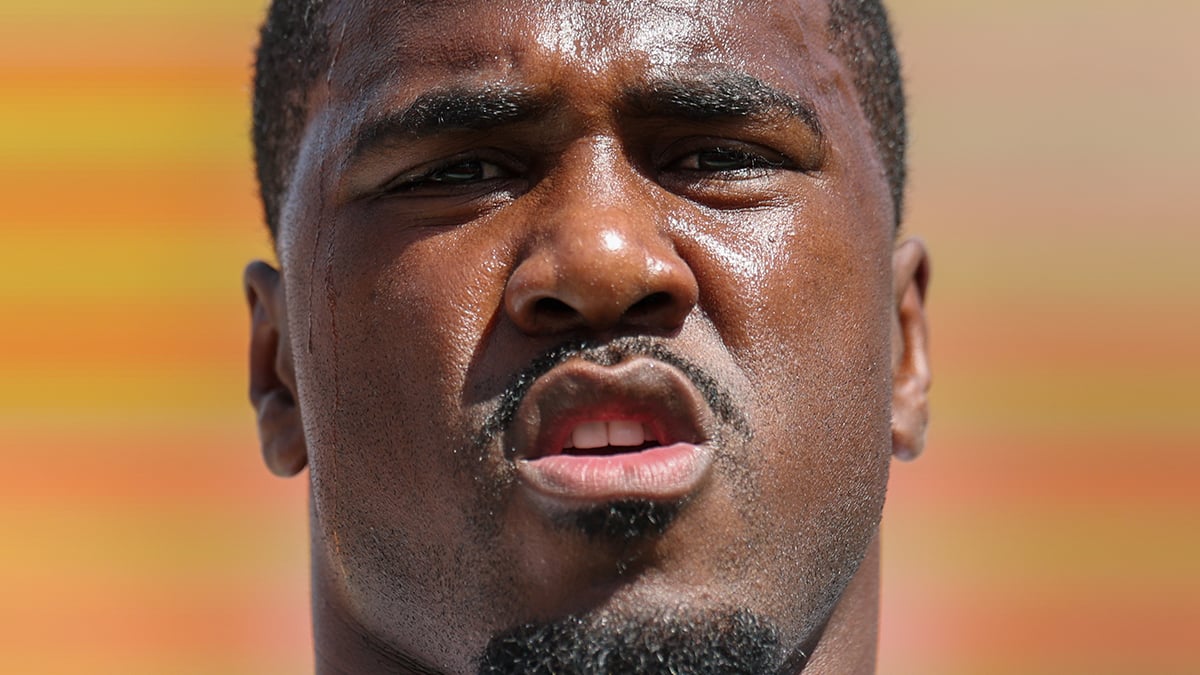 Lavonte David Headshot