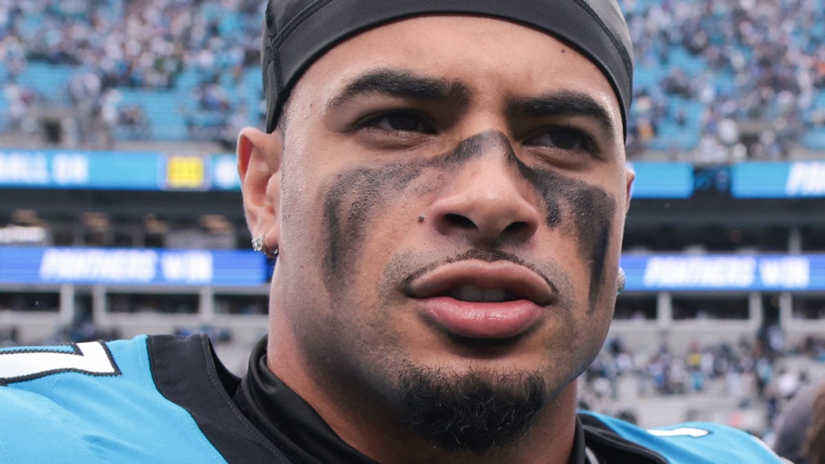 Trevon Moehrig Headshot