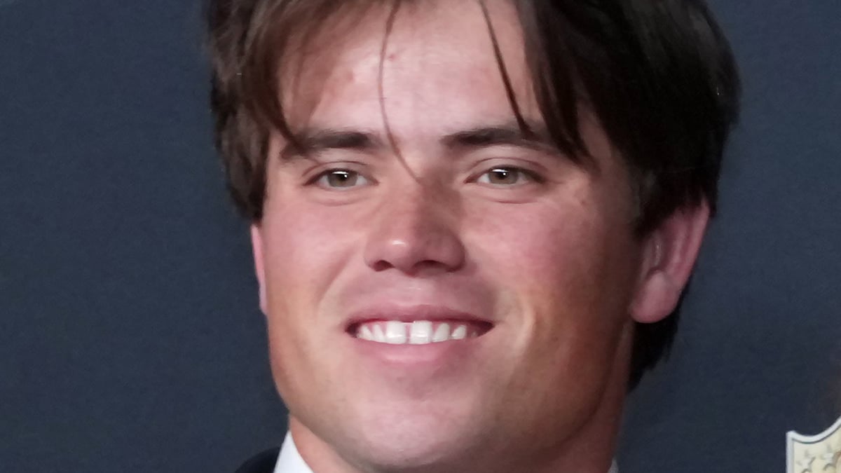 Cameron Dicker Headshot