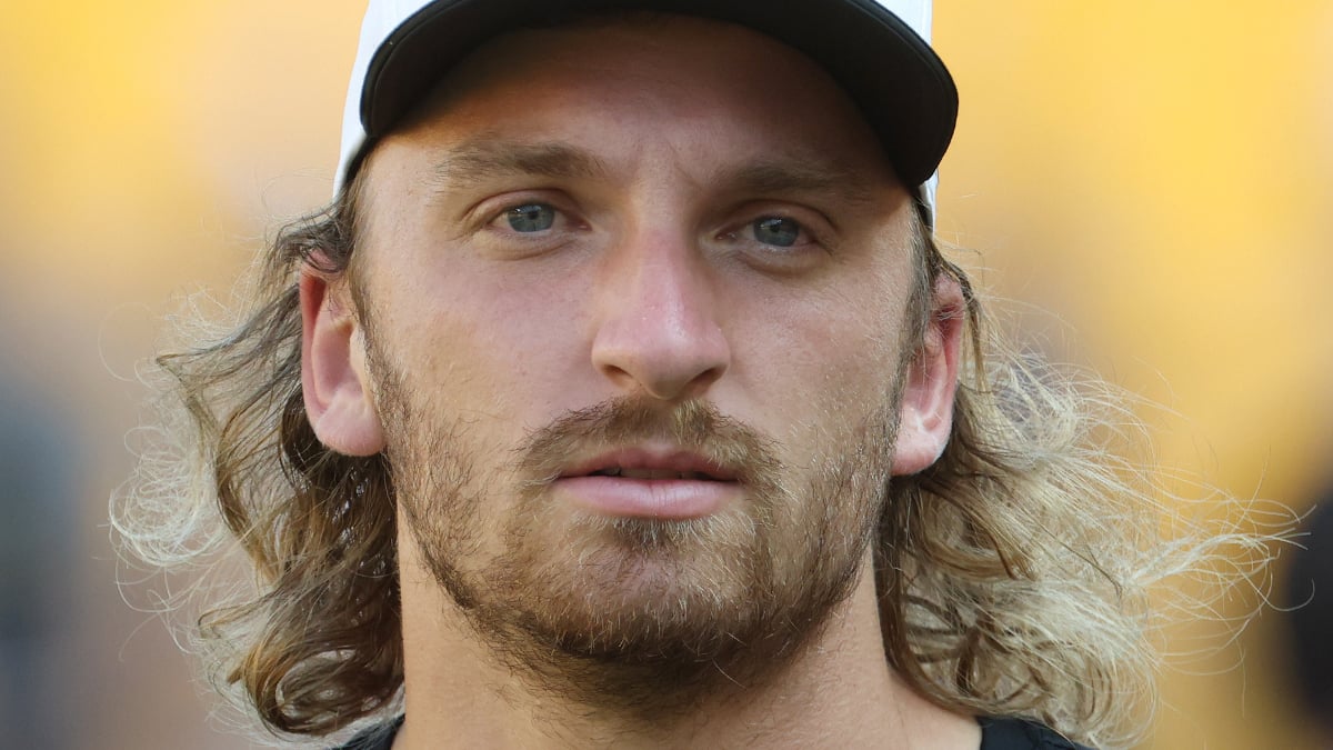 Ben Skowronek Headshot