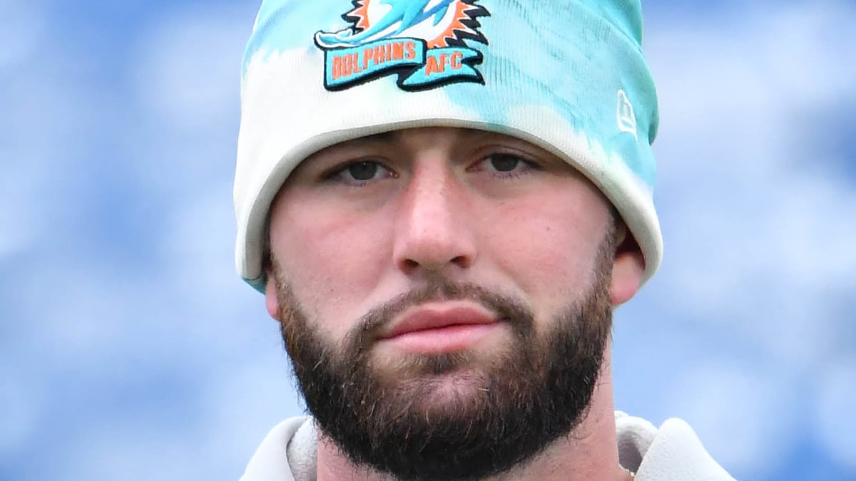 Skylar Thompson Headshot