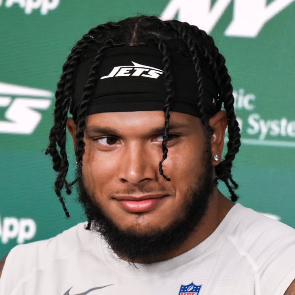 Jermaine Johnson Headshot