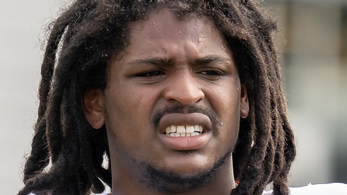 Devin Bush Headshot