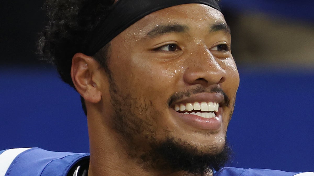 Camryn Bynum Headshot