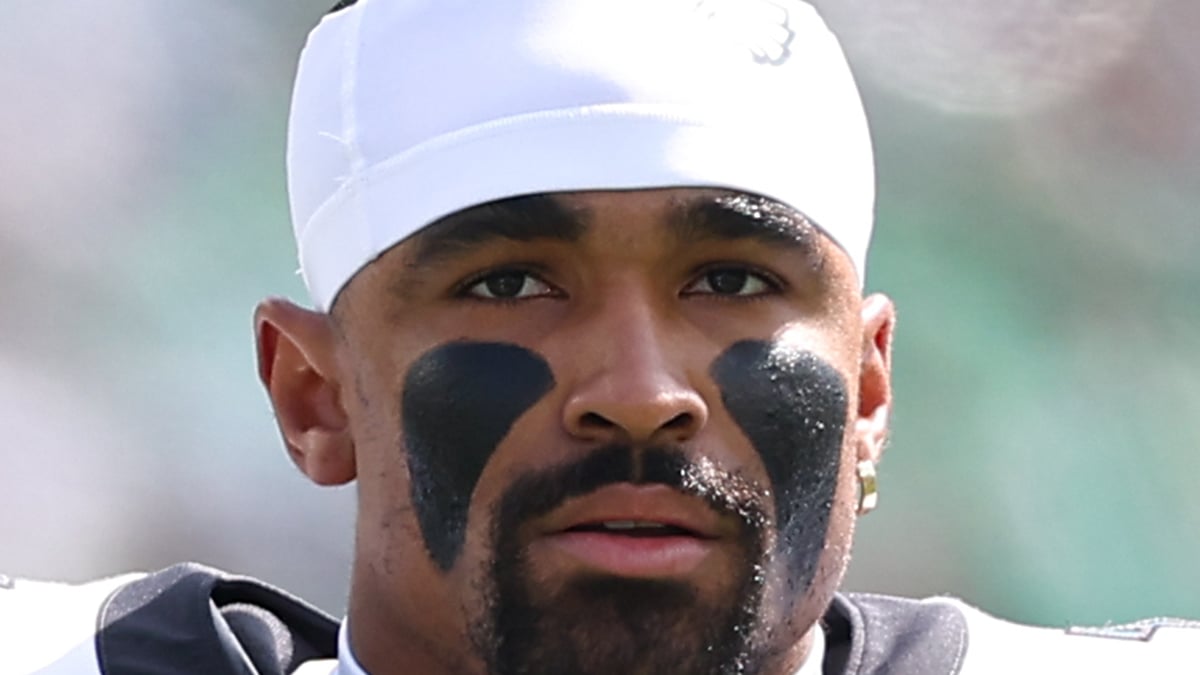 Jalen Hurts Headshot